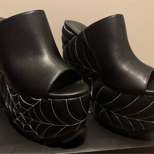 NWOB YRU Black Platform Mule Sandals with White Spiderweb Stitching